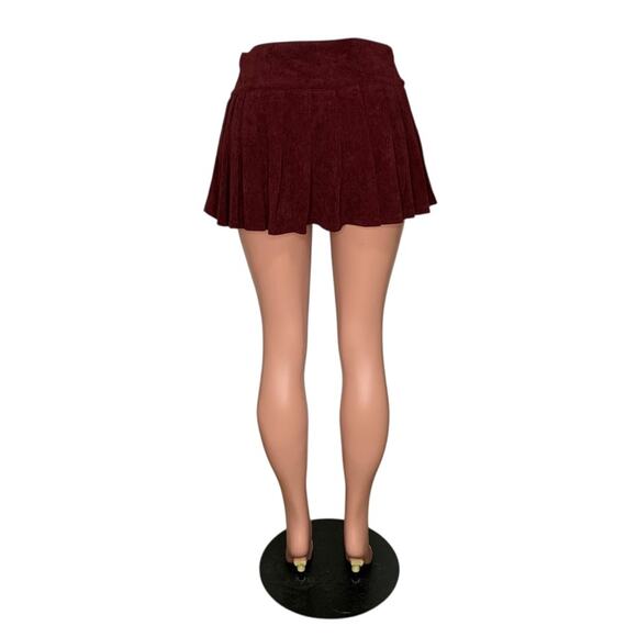 Windsor NWT Corduroy Pleated Mini Skort Front Buttons Closure Wine Size M - Picture 8 of 15